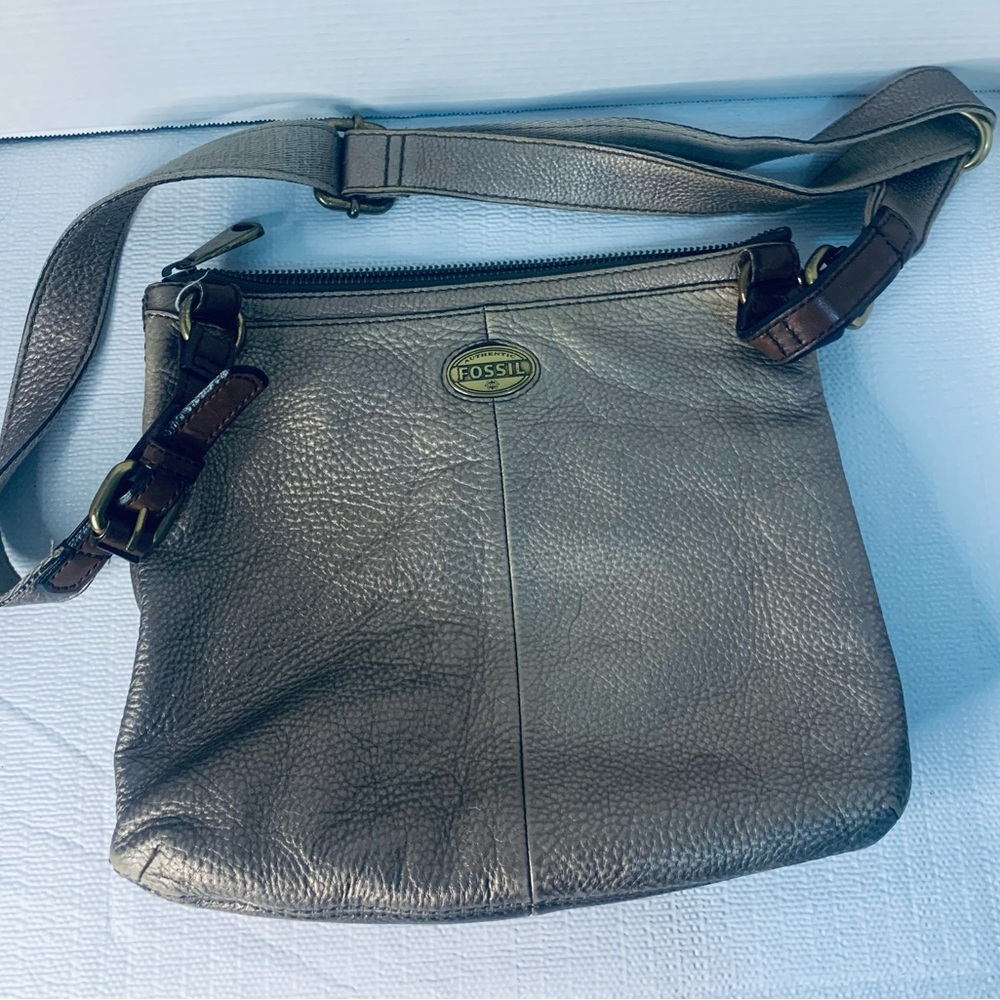 Fossil Silver Leather Crossbody Bag